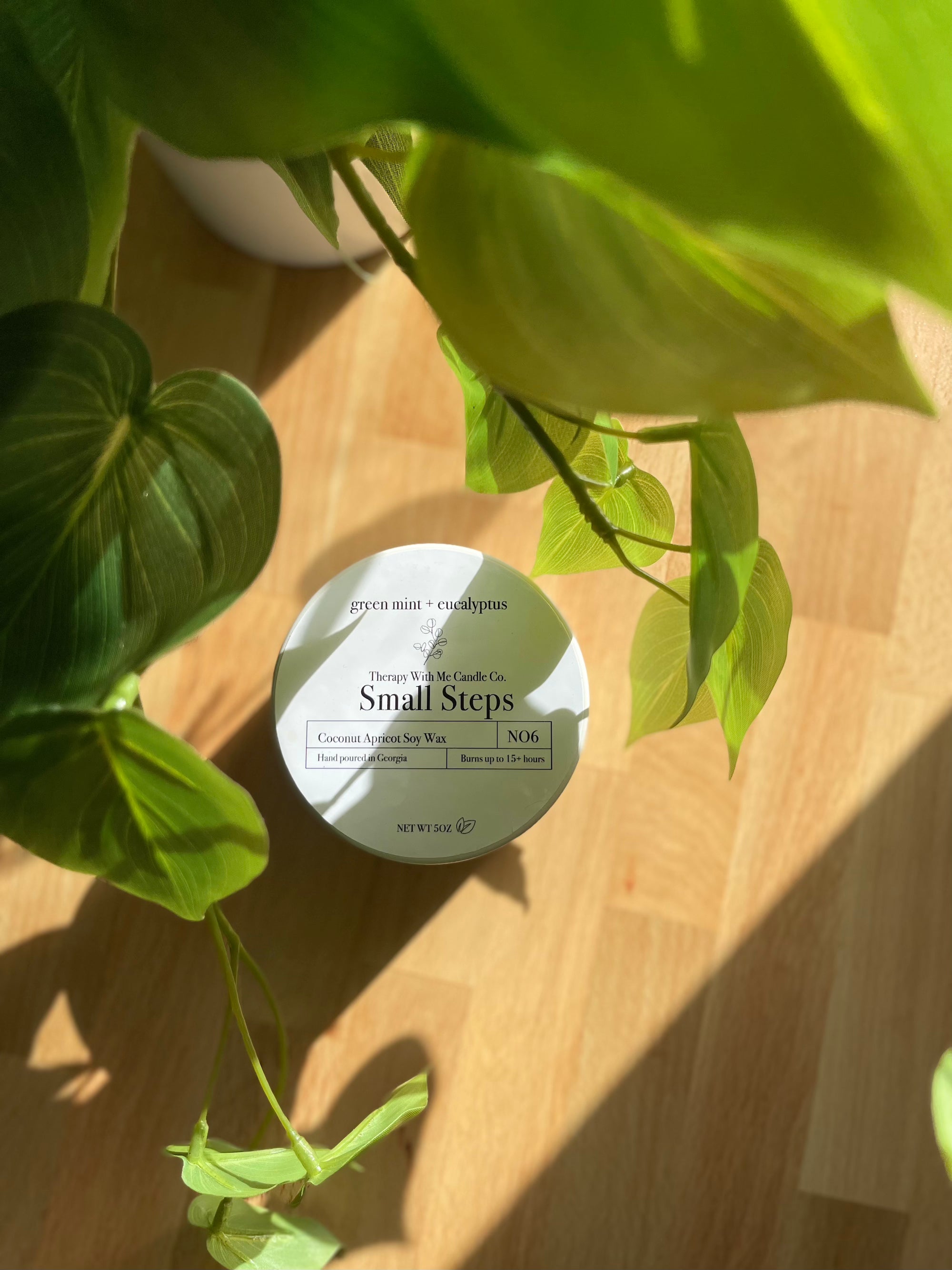 Green Mint + Eucalyptus Scented Candle - Medium 5 oz