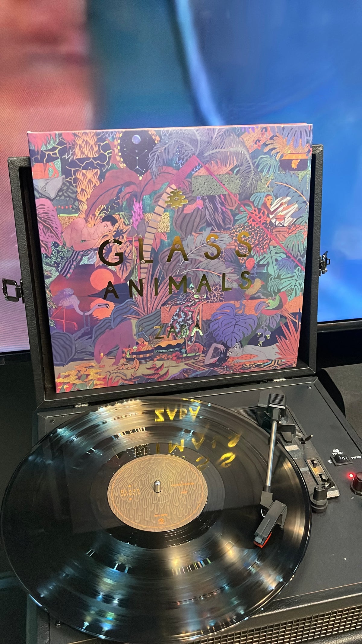 Friday Vinyls and Vibes Chill Sessions